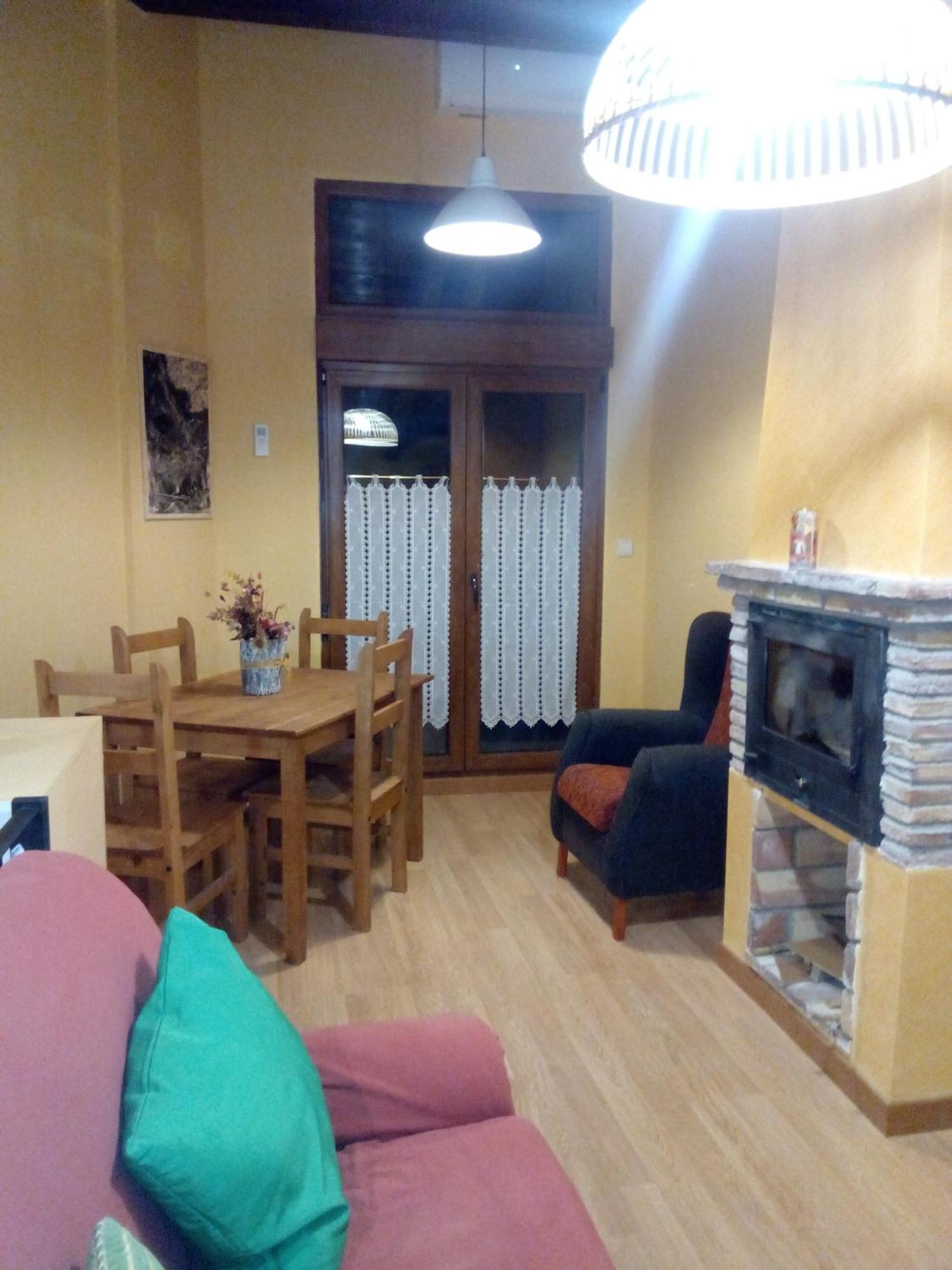 Casa Javier Casa de hóspedes Rodellar Quarto foto
